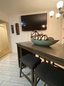 2BR Townhome Near Suncoast Pkwy, Springs & Golf