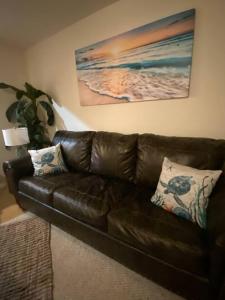 2BR Townhome Near Suncoast Pkwy, Springs & Golf