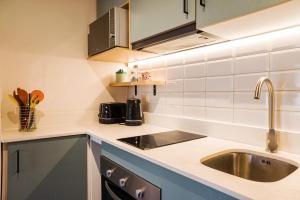 Your Urban Escape on Emilio Vaisse Studio