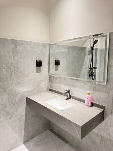 Loft serviced apartment 1013 Masaki by micnic