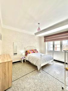 Seaside Elegant Studio