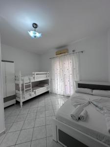 CAUSHI Apartments Ksamil