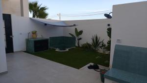 Gammarth 2-Bedroom Apartment with Jacuzzi