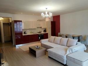 HERASTRAU APARTMENTS 3 camere self check-in