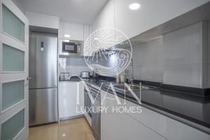 Casa Genis Ivan Luxury Homes bajo NORTE 2ªLinea