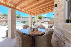 Olea holiday house