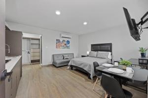 Stylish Loft in Zona Tec Alberca + Parilla