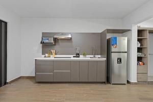 Stylish Loft in Zona Tec Alberca + Parilla