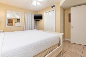 Phoenix East 505