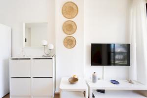 Home2Book Cozy Coastal Apt & Pool, Los Cristianos