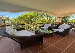 Relax in Banus - 3 bedrooms pools paddle - Pass the Keys