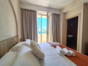 Beach Hotel Terracotta