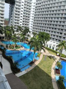 Shell Residences MOA Elegant Place