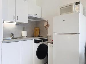 Studio vue mer, terrasse, parking gratuit, climatisation