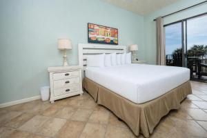 Phoenix East 103