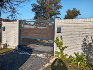 Casa con piscina climatizada para 6 personas en Parque del plata
