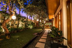 Villa Seriska Dua Sanur with Private Pool