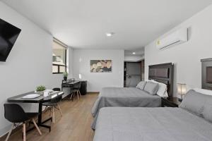 Moderno y Amplio Loft 2 Queens Zona Tec