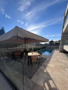 Almondo Suites