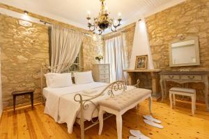 Stefanos House