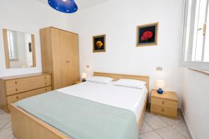 TRILOCALE CON SPAZIO ESTERNO 40 M DAL MARE (PT)