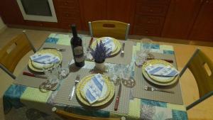 Mitzelos Apartment