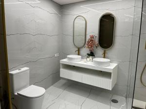 Luxury 3-Suite Apartment in the Heart of Porto