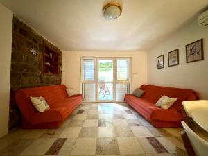 Three Palms Apartments Novakovic