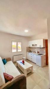 Ella Apartments