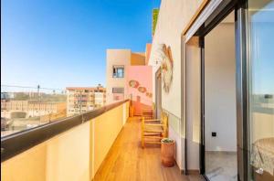 Appartement avec grande terrasse Chic et Moderne en plein centre ville