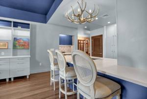 Downtown Penthouse