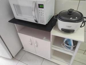 AP com suíte no Sta Mônica próximo ao Parque, COT e Batalhão