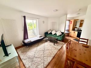 Drybrough Edinburgh Apt - SuperFast WiFi - 2BR Sleeps 5