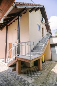 Apartment Smoljanac 14979a