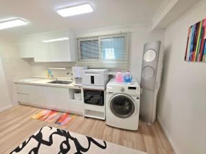 Shinpung Stay 1st Floor 4 minutes on foot from Shinpung Station 5 beds Free parking Group and business trip accommodation