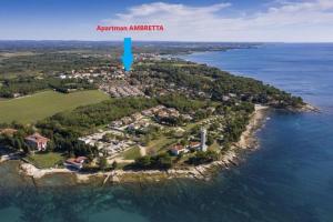 Apartments with parking space Basanija, Umag - 27213