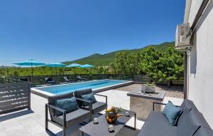 Pet Friendly Home In Rascane