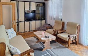 2 Bedroom Amazing Apartment In Novi Vinodolski