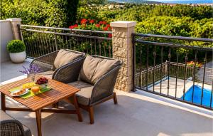 Stunning Home In Solin