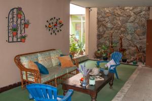 LAGOSLODGE LyL