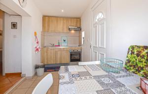 1 Bedroom Awesome Apartment In Bastia