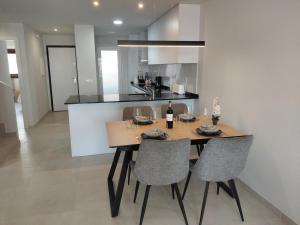Apartamento moderno, vista al mar - 4 pers. - ES-376-55