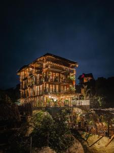 Jaguar Beachfront Ecohotel & Spa