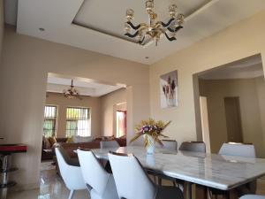 The WH BnB - Luxury Modern Villa in Lilongwe