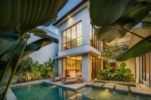 Villa Cana 4BR Tropical Sanctuary In The Heart of Canggu