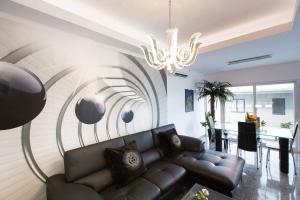 VILLA ELIZA Honeymoon Suites with private pool