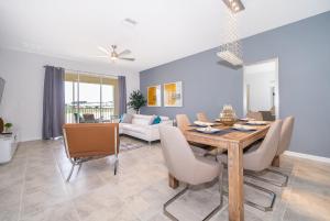 9353MV CHAMPIONS GATE CONDO GAME ROOM