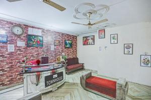 Hotel O antariksh paradise