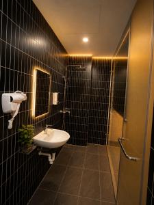 Lotus HomeStay
