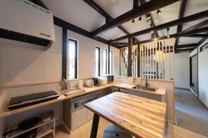 Spacious Kyoto House Walk to Kiyomizu & Gion